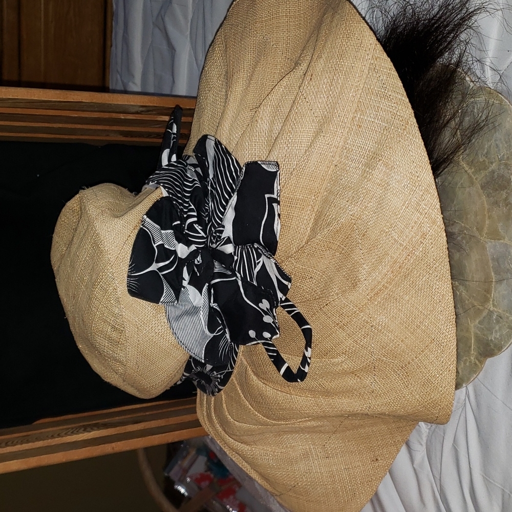 Something Special | Floppy Hat - Picture 3 of 13